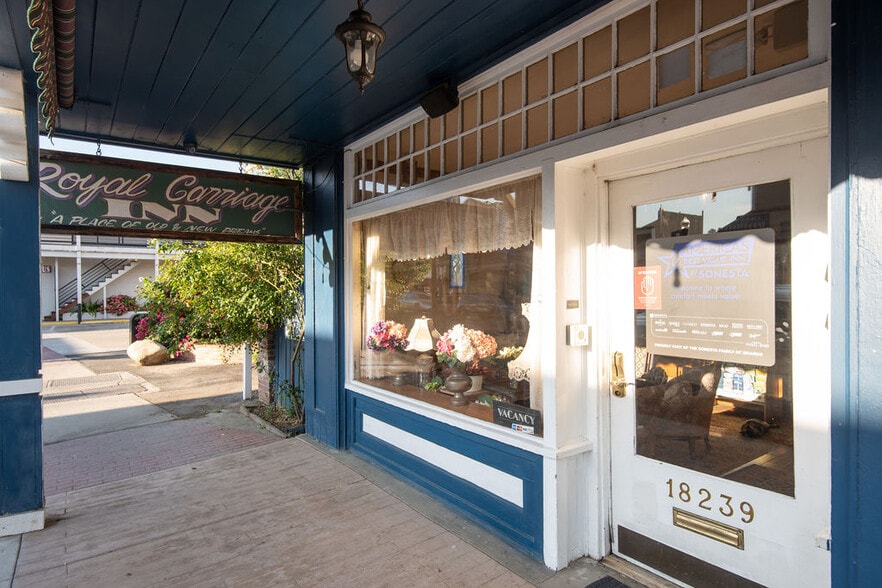 More Photos Of 18239 Main St, Jamestown Hotel For Sale