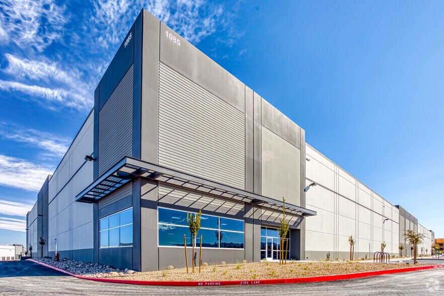 More Photos Of 1085 Alper Center Dr, Henderson Distribution For Lease