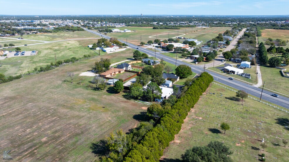 More Photos Of 5550 US-277 S., Abilene Specialty For Sale