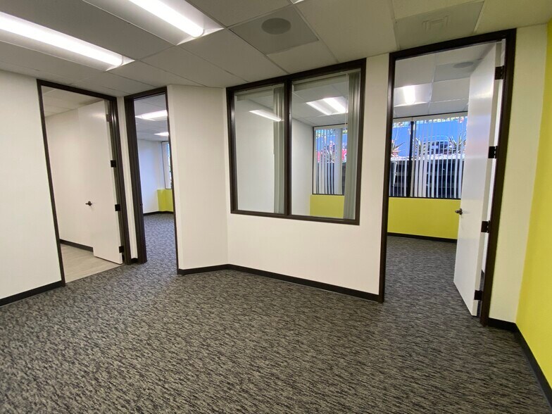 More Photos Of 410 S Melrose Dr, Vista Office For Lease