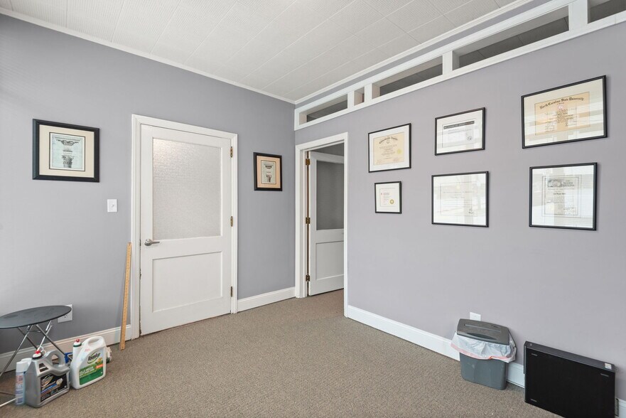 More Photos Of 102 Paisley St, Greensboro Coworking Space