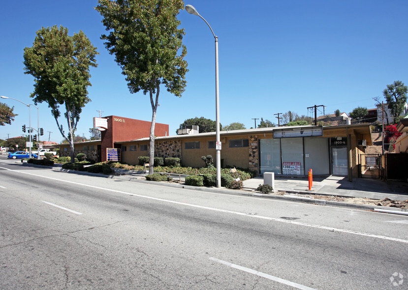 Primary Photo Of 1900-1906 S Atlantic Blvd, Monterey Park Medical For Lease