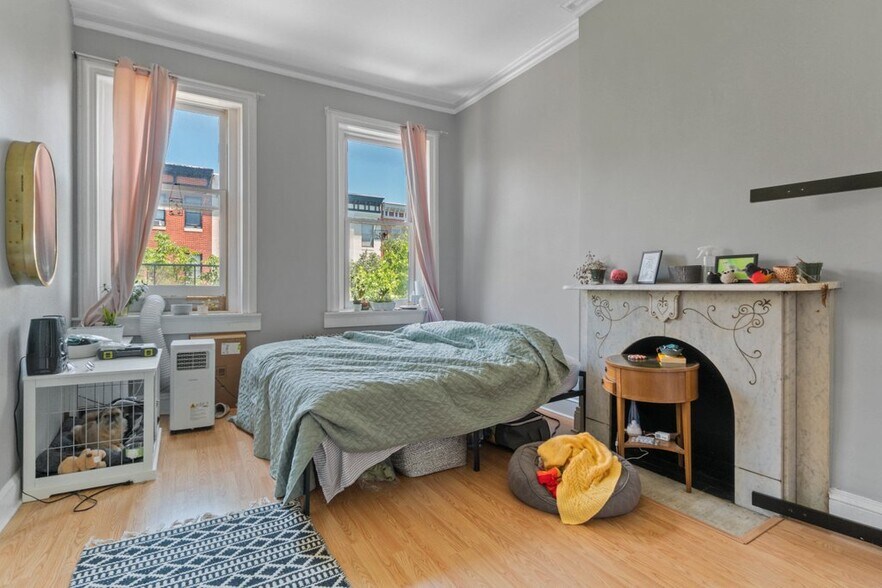 More Photos Of 1728 Bolton St, Baltimore Apartments For Sale