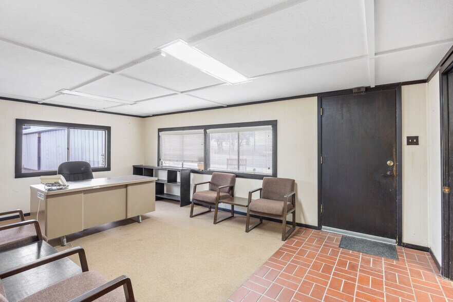 More Photos Of 545 N US-83, Junction Land For Sale