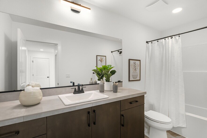 More Photos Of , Oregon City Specialty For Sale