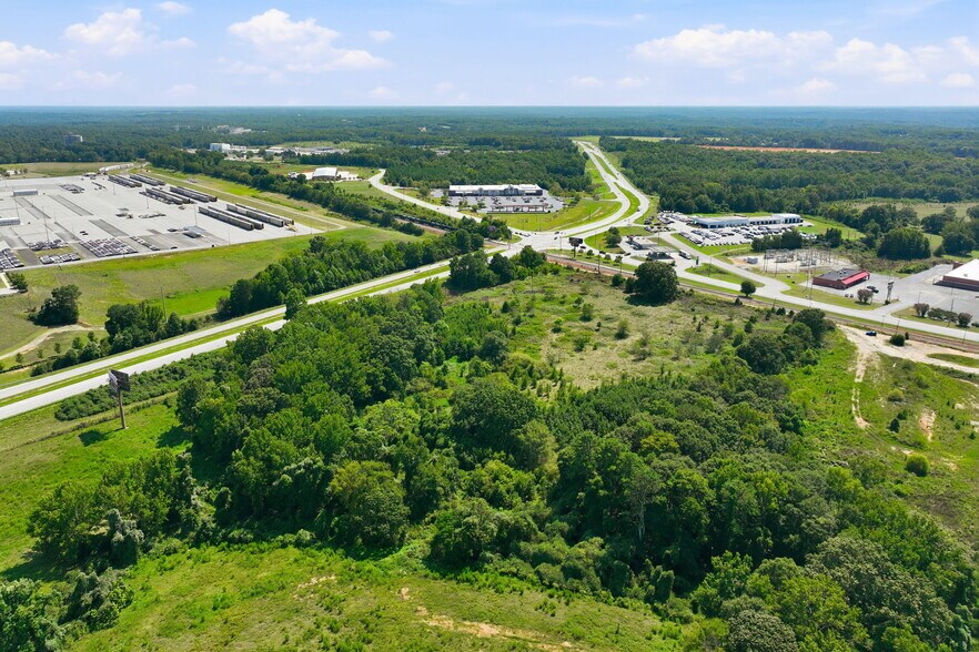More Photos Of Hwy 441 and South Elm Street, Commerce Land For Sale
