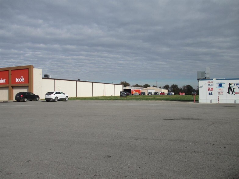 More Photos Of 1302 N Market St, Sparta Land For Sale