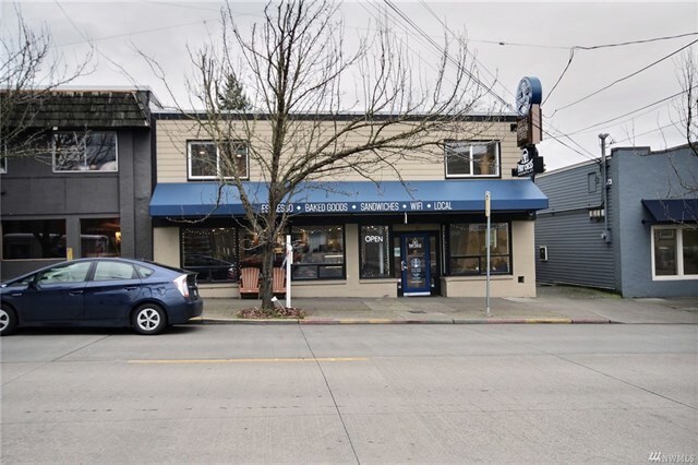 More Photos Of 5508 35th Ave NE, Seattle Loft Creative Space For Lease