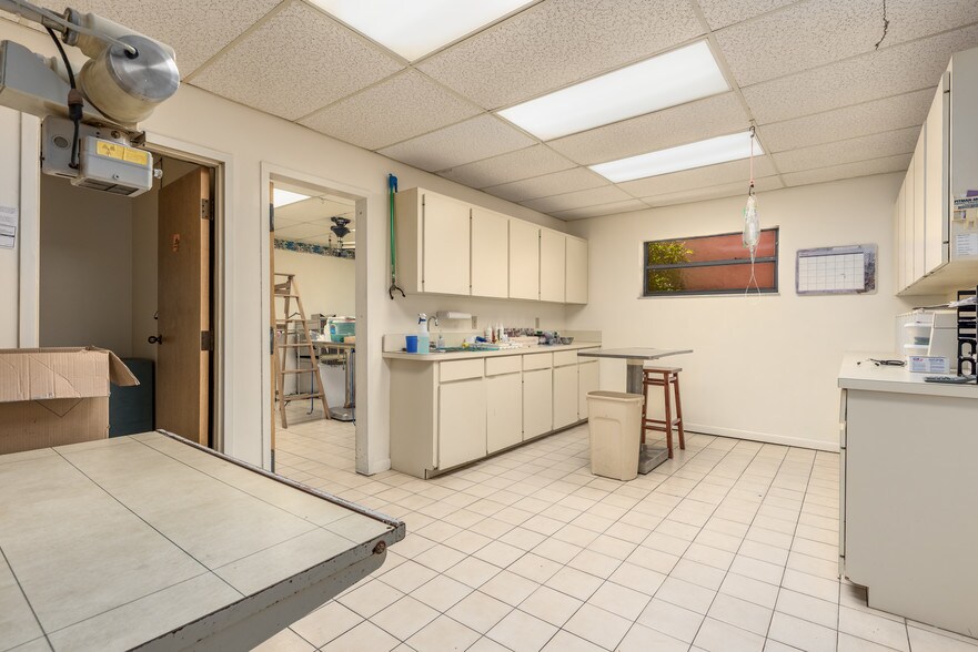 More Photos Of 8267 S Us-1 Hwy, Port Saint Lucie Freestanding For Sale