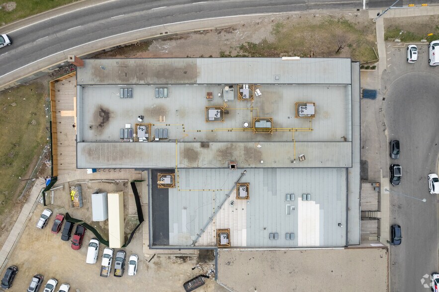 More Photos Of 316 3 St SE, Calgary Freestanding For Lease