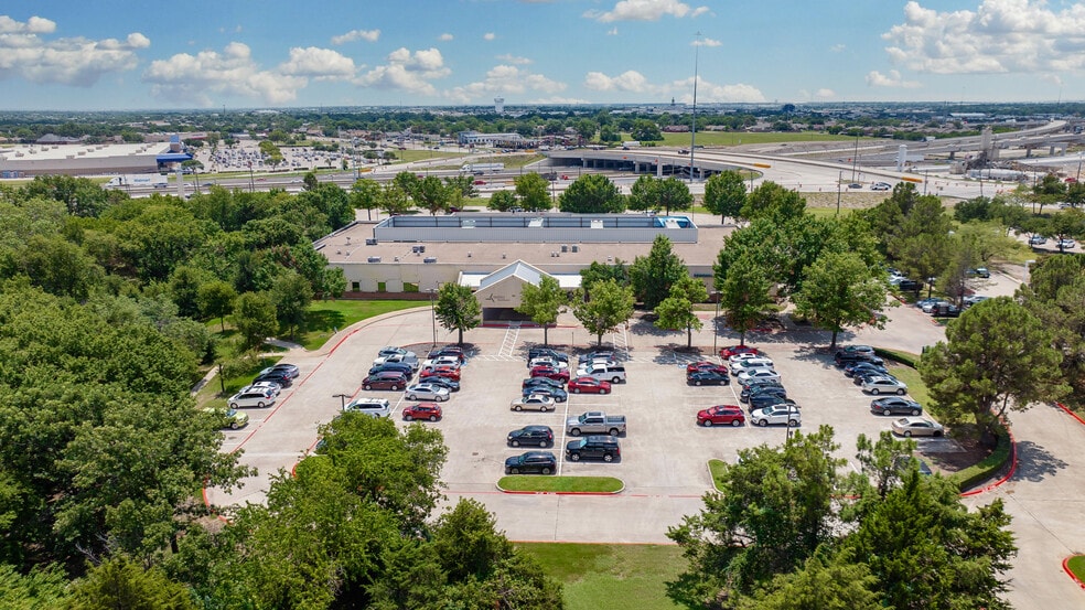 More Photos Of 1600 Republic Pky, Mesquite Unknown For Lease