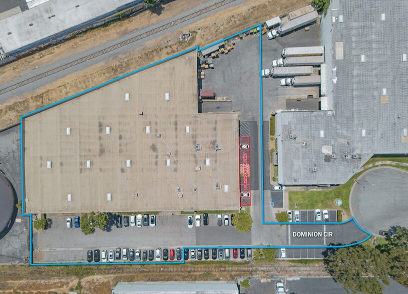 More Photos Of 7210 Dominion Cir, Commerce Warehouse For Lease