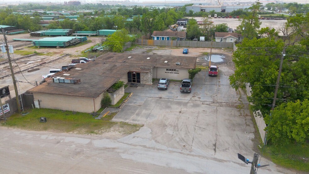 Primary Photo Of 13020 Sarahs Ln, Houston Office For Lease