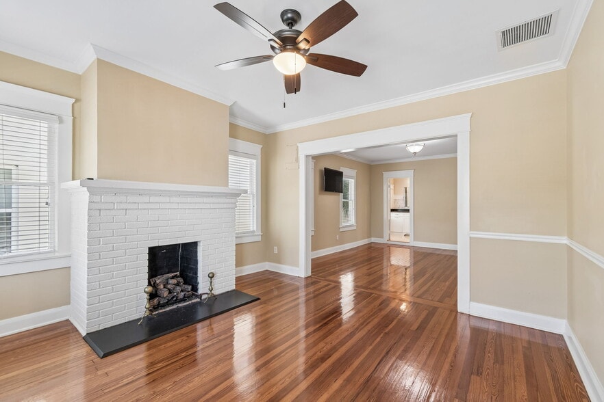 More Photos Of 1505 S Howard Ave, Tampa Office Residential For Lease