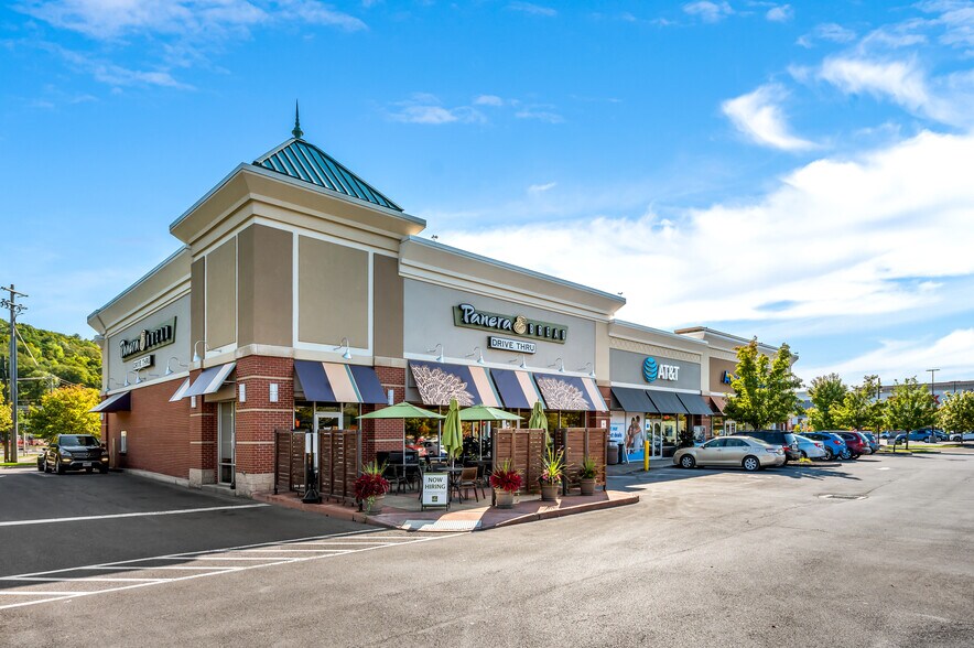 More Photos Of 742 S Meadow St, Ithaca Unknown For Lease