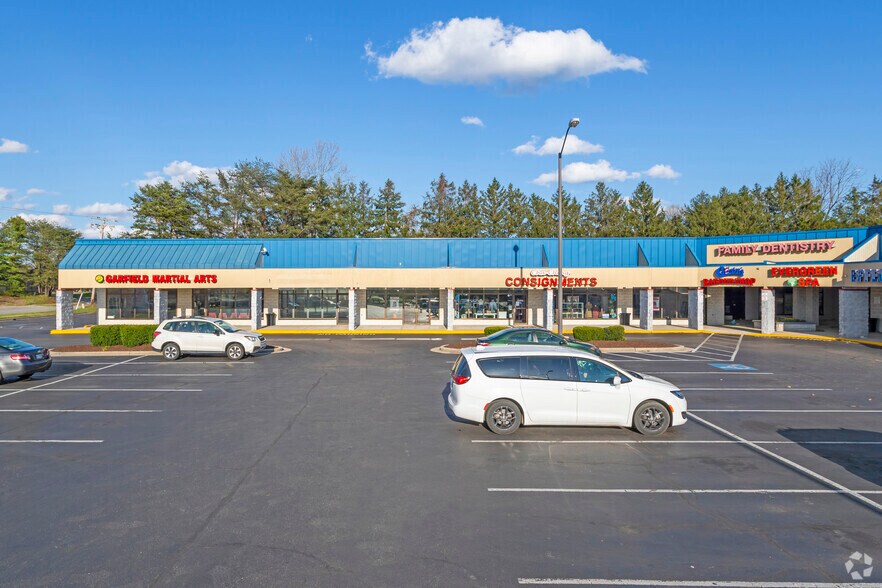 More Photos Of 657-699 Old Mill Rd, Millersville Unknown For Lease