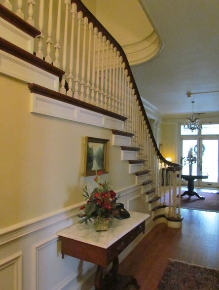 More Photos Of 1711 Hampden Blvd, Reading Hospitality For Sale