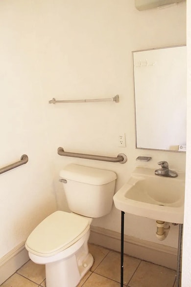 More Photos Of 515 W Missouri Ave, El Paso Multifamily For Sale