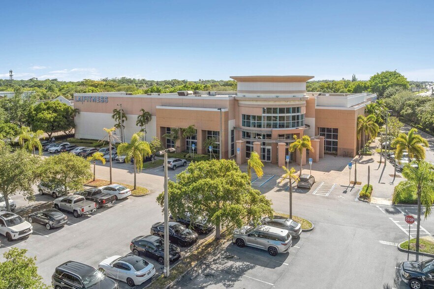 More Photos Of 5501 Lyons Rd, Coconut Creek Health Club For Sale