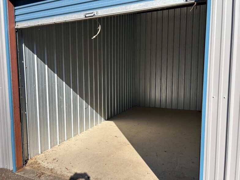 More Photos Of 9318 US Highway 59 N, Atlanta Specialty For Sale