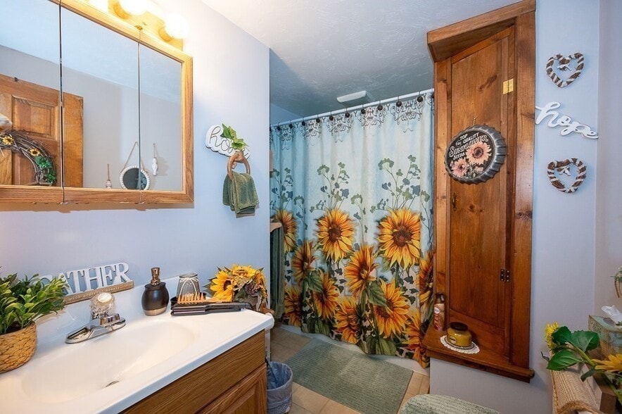 More Photos Of 9-11 Maple St, Spencer Multifamily For Sale