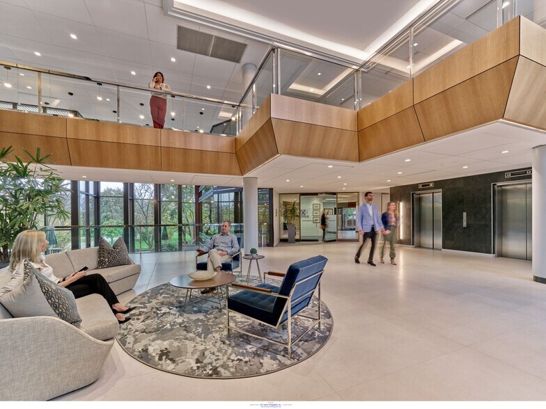 More Photos Of 100 Berwyn Park, Berwyn Unknown For Lease