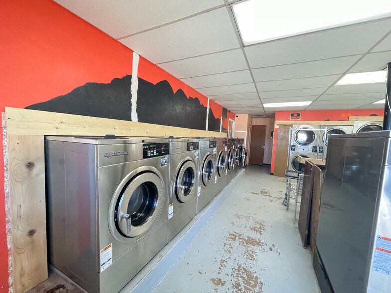 More Photos Of 232 Center St, Monticello Specialty For Sale