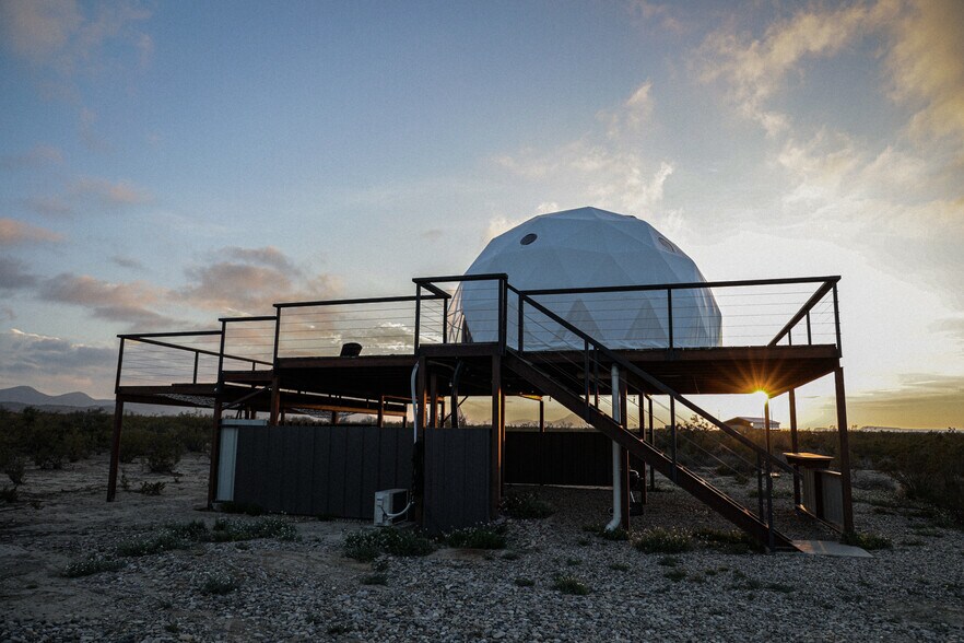 More Photos Of 4570 E Este rd, Terlingua Specialty For Sale