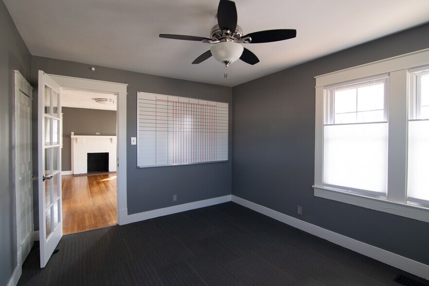 More Photos Of Off Goodlettsville town square, Goodlettsville Loft Creative Space For Sale