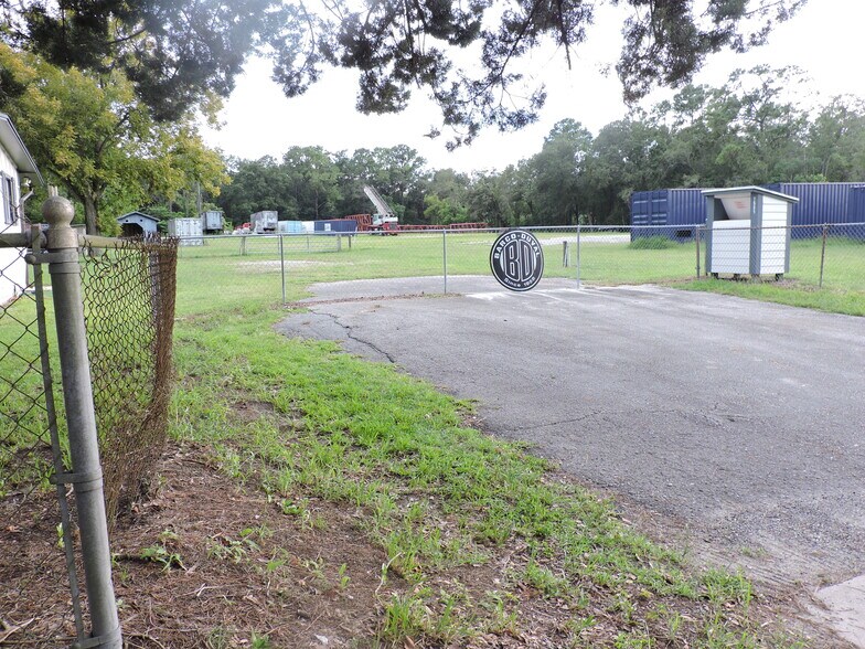 More Photos Of 7576 Wilson Blvd, Jacksonville Office For Sale