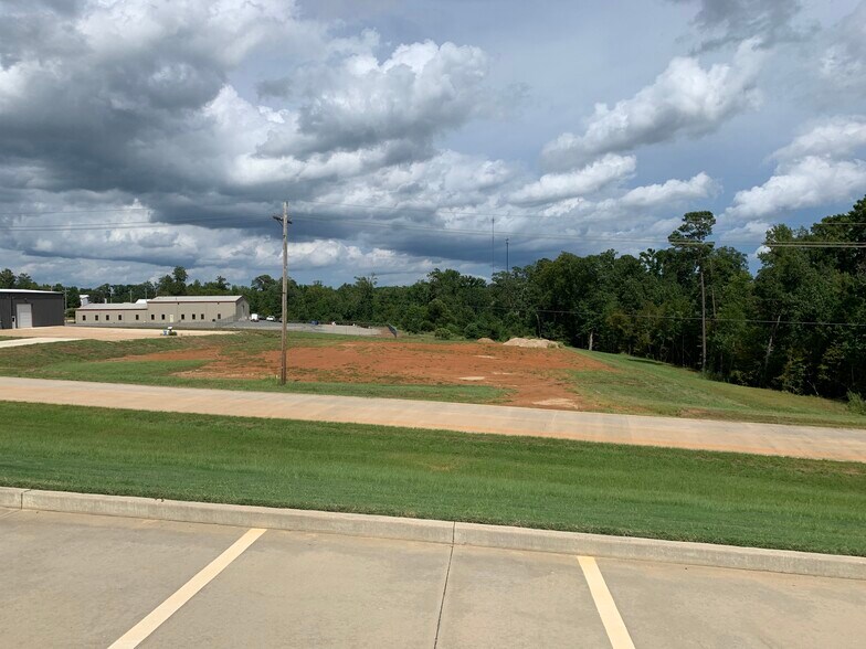 More Photos Of 590 Marvin A Smith Rd, Kilgore Land For Sale