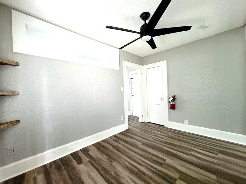More Photos Of 619 Kirkwood Ter N, Saint Petersburg Apartments For Sale