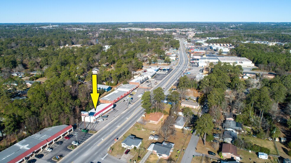 2105 Decker Blvd, Columbia, SC 29206 Freestanding For Sale