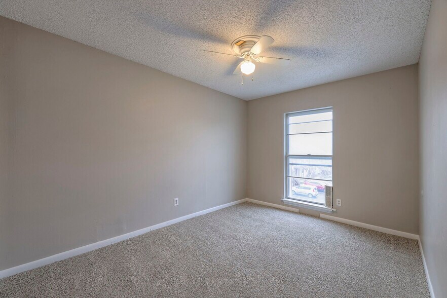 More Photos Of 6820 Chapel Dr, Belton Apartments For Sale