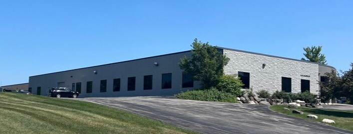 More Photos Of W223N608 Saratoga Dr, Waukesha Office For Sale