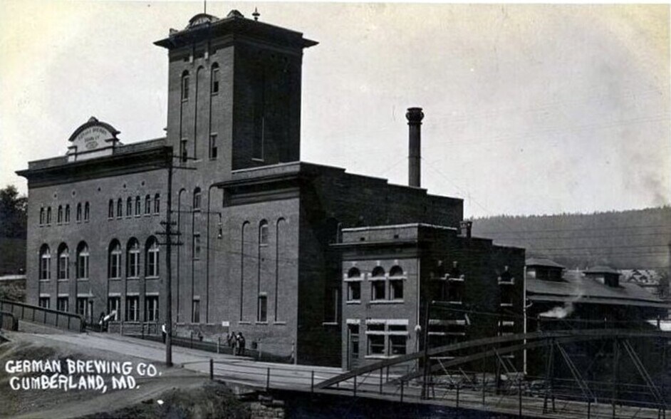 Primary Photo Of 208 Market St, Cumberland Lumberyard For Sale