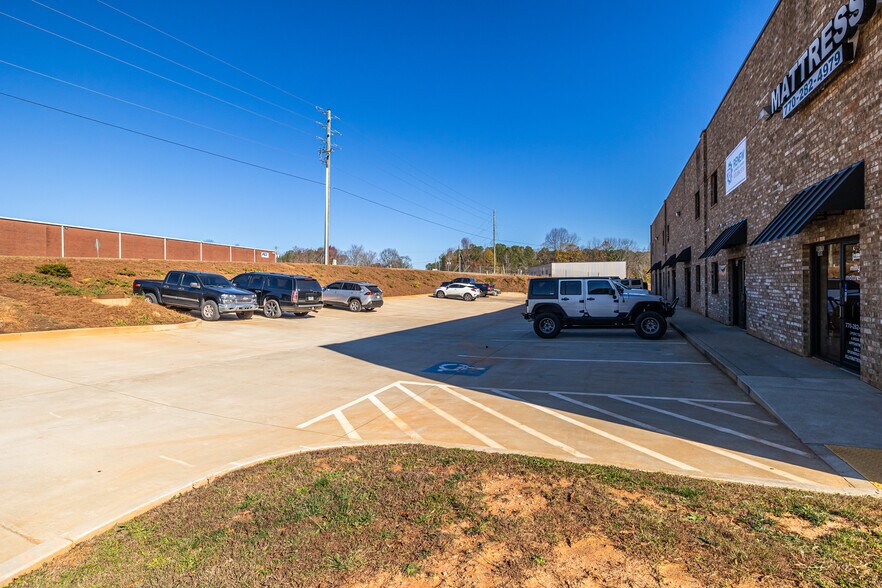 More Photos Of 4337 McBrayer Rd, Oakwood Warehouse For Sale