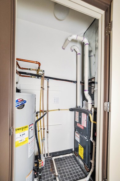 More Photos Of 223 Broadway Ave N, Rochester Office Residential For Sale