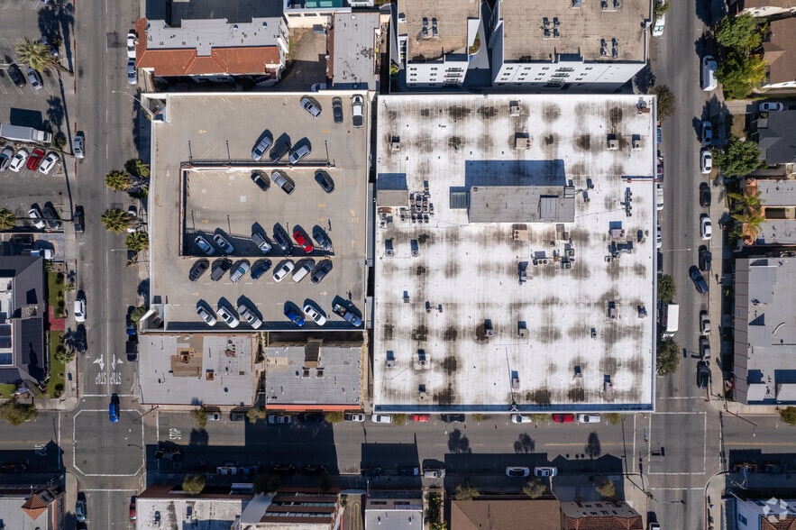 More Photos Of 2677 Zoe Ave, Huntington Park Loft Creative Space For Lease