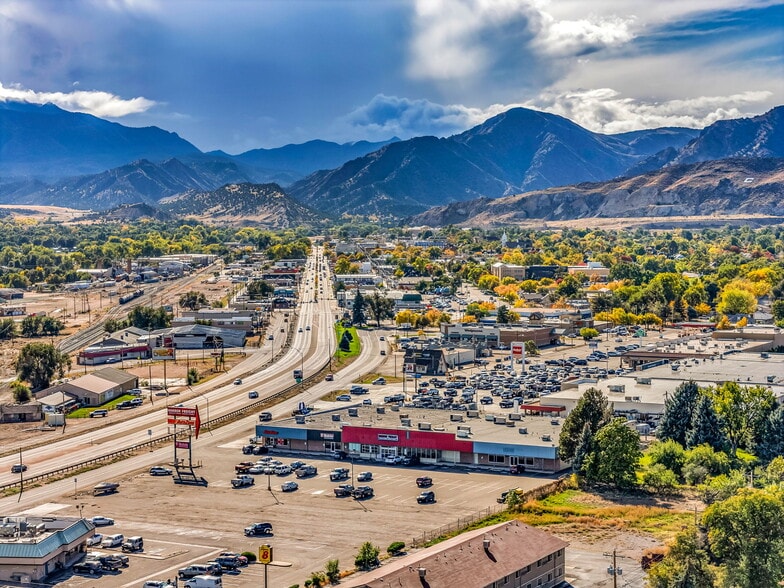 More Photos Of 1811 Fremont Dr, Canon City Storefront For Sale