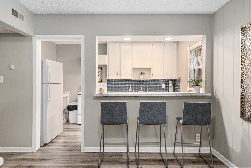 More Photos Of 1102-1108 N L Street, Fremont Apartments For Sale