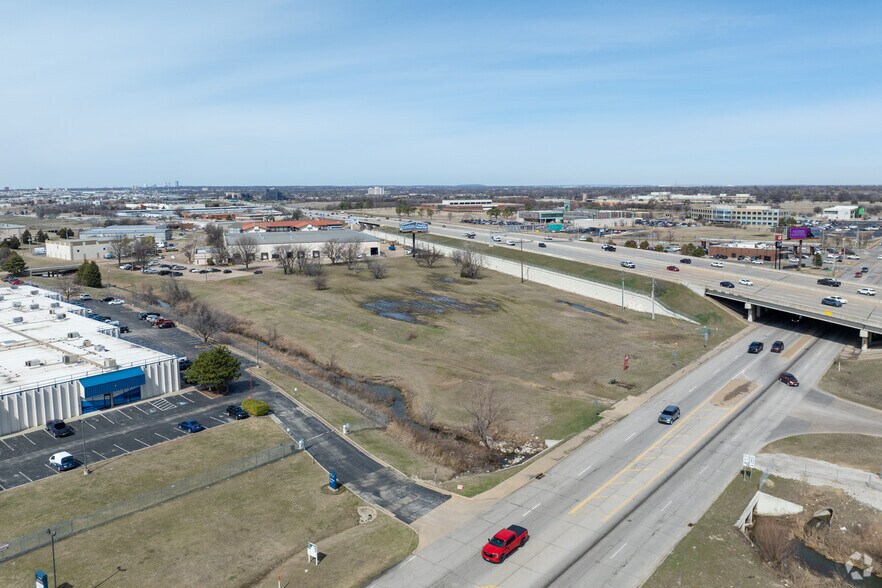 More Photos Of 5300 S 129th East Ave, Tulsa Warehouse For Lease