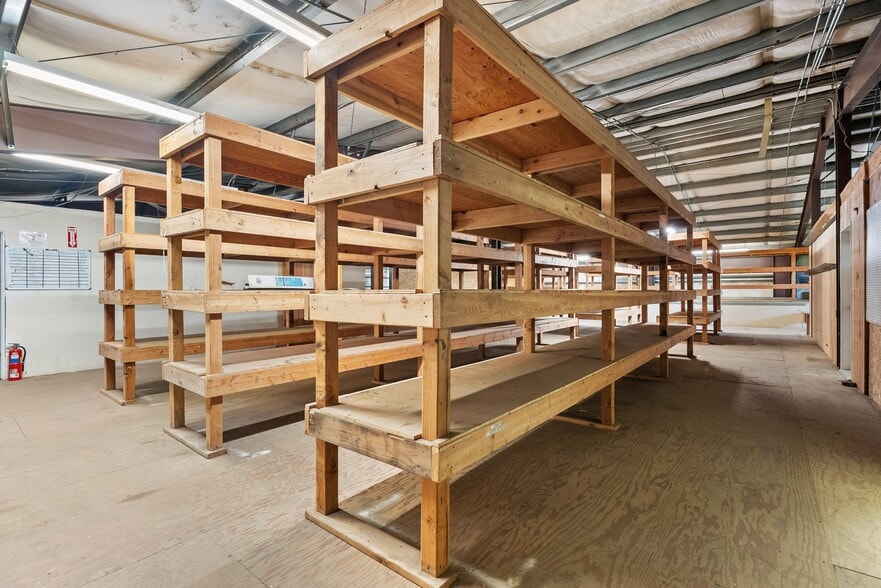 More Photos Of 281 Hamilton Rd N, Chehalis Warehouse For Sale