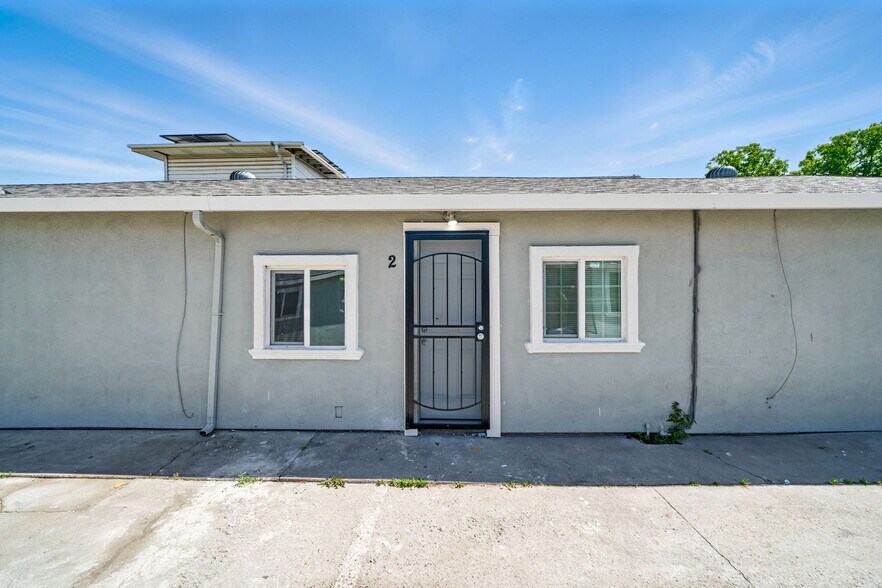 More Photos Of 462 Delhi Ave, Stockton Multifamily For Sale