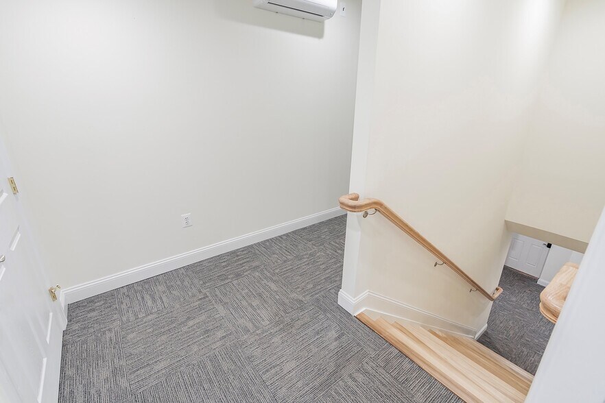 More Photos Of 121 Wells Mill Rd, Waretown Medical For Lease