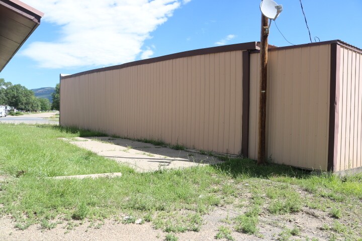 More Photos Of 127 Clayton Rd, Raton Bar For Sale