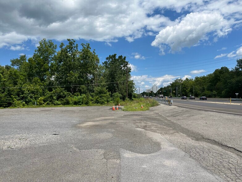 More Photos Of 749 N Derr Dr, Lewisburg Land For Sale