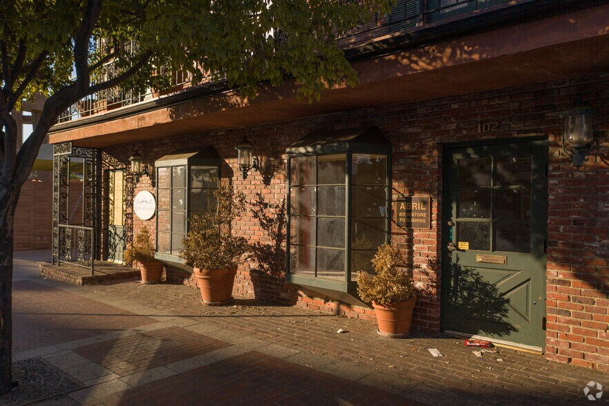 More Photos Of 415 E broadway, Glendale Storefront Retail Office For Sale