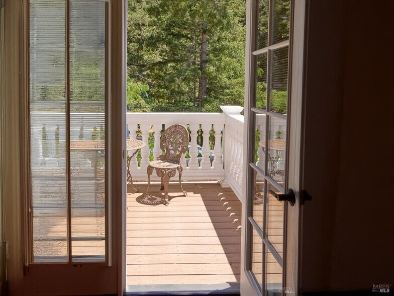 More Photos Of 19400 Scenic Dr, Redwood Valley Specialty For Sale