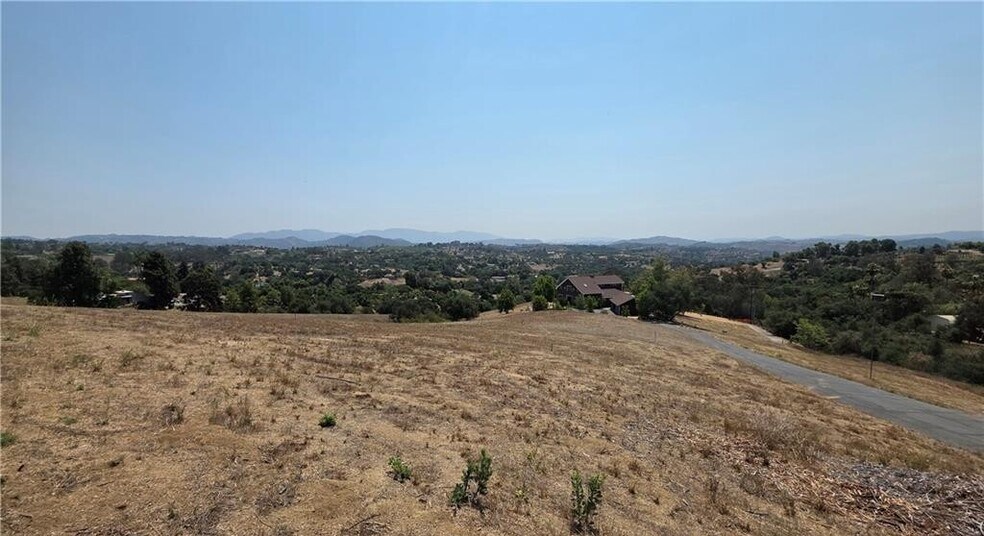 More Photos Of 4140 Meredith rd, Fallbrook Land For Sale